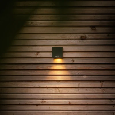 Alternative view of Lightpro Tiga Wall